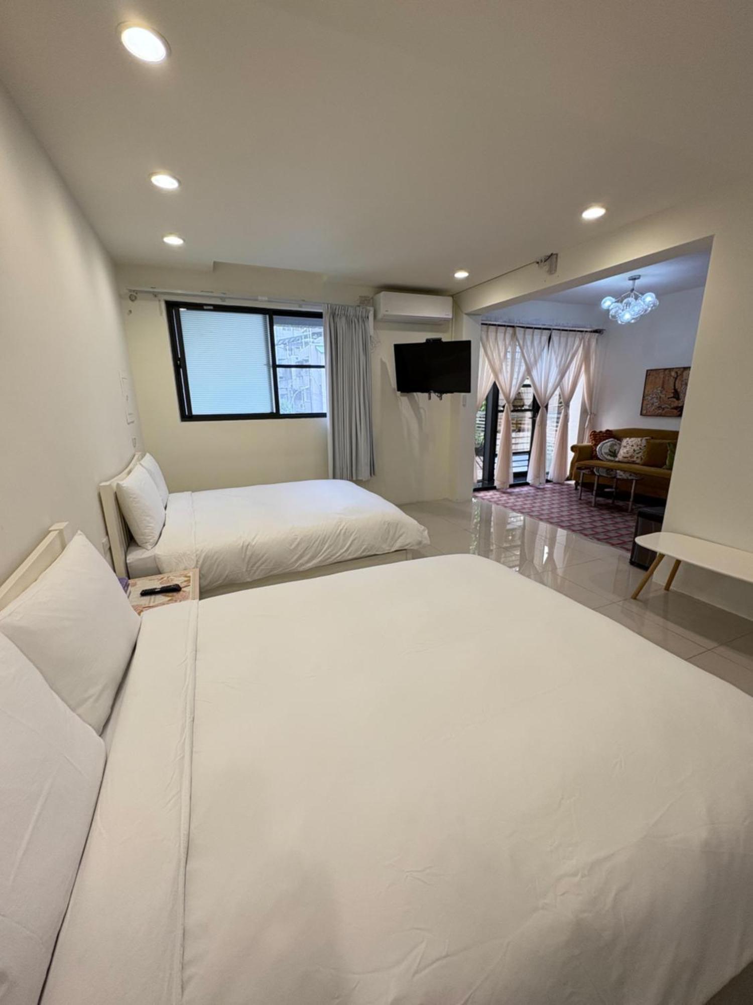 Kaohsiung Raifong Corner Homestay Exterior foto