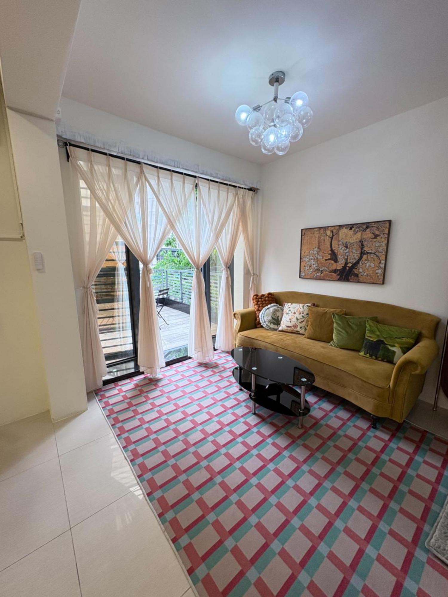 Kaohsiung Raifong Corner Homestay Exterior foto