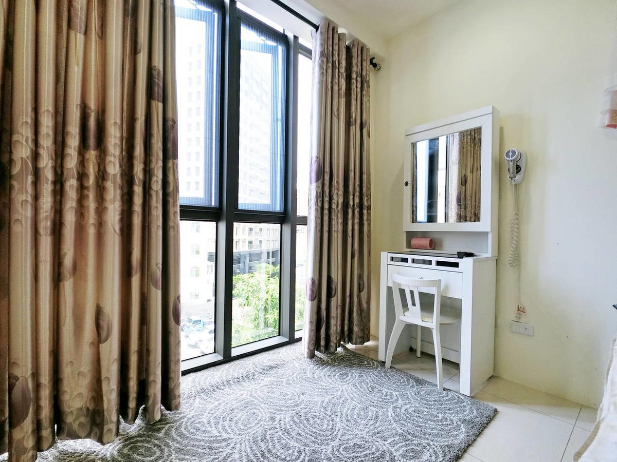 Kaohsiung Raifong Corner Homestay Exterior foto